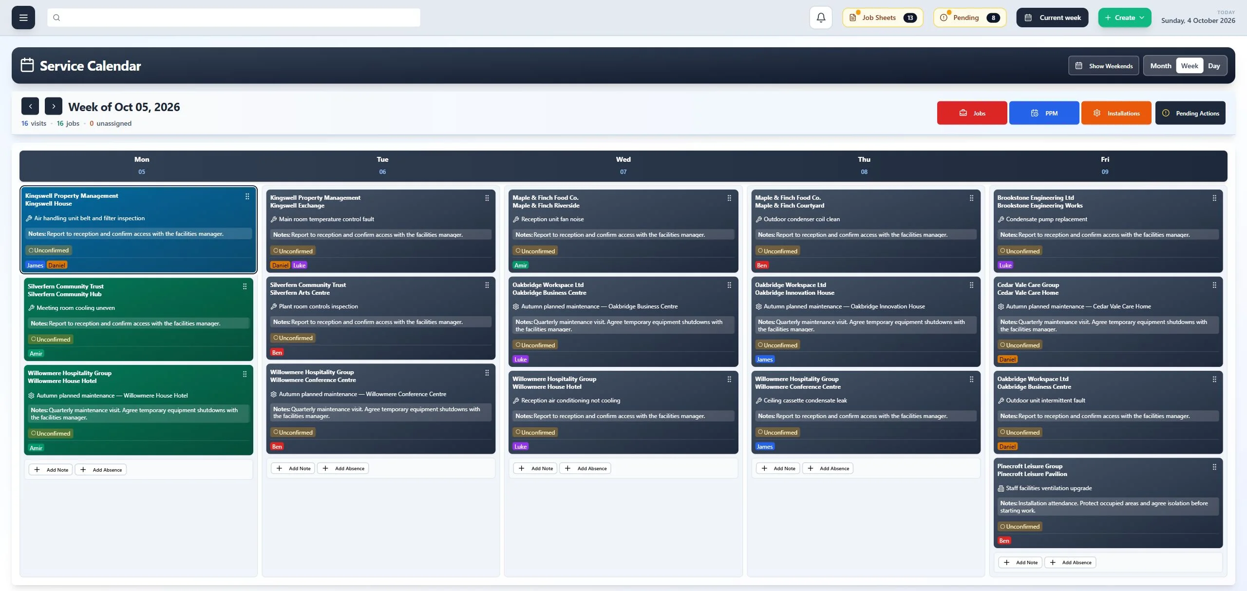 ClimaticFlow: Weekly calendar with reactive, maintenance and installation visits, including jobs assigned to two engineers.